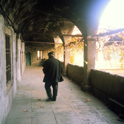 Genco Erkal ile Tarihi Ali Paşa Han Üzerine