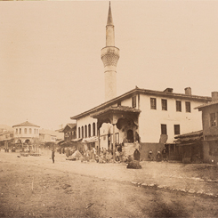 Tarihin Merkezine Seyahat: Fotoğraf ve Osmanlı Tarihinin Yeniden Keşfi (1886)