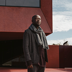 Kraliyet Madalyası’nı Alan İlk Siyahi Mimar: David Adjaye