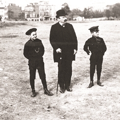 Türkiye'de Aile Arşivleri ve Tarihyazımındaki Yeri