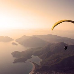 Ölüdeniz'de Yamaç Paraşütü
