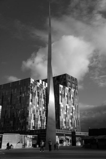 Norman Walshe / Winter spire