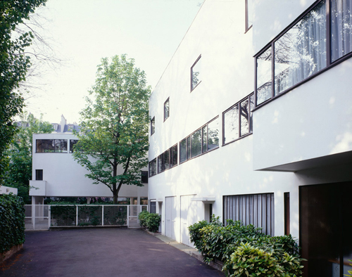 Maison La Roche-Jeanneret, Paris, France, 1923 - 1925