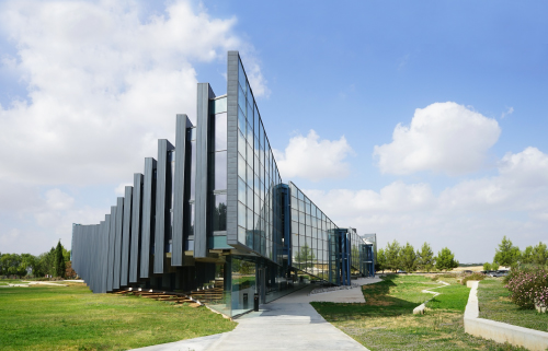 Kıbrıs Uluslararası Üniversitesi Kampüsü: "Bu... Kıbrıs Uluslararası Üniversitesi Kampüsü: "Bu...