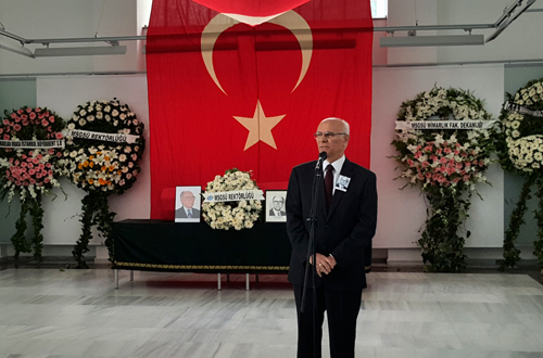 Doğan Hasol