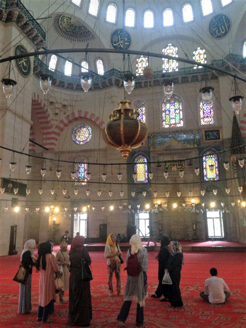 Kadınlar Camide