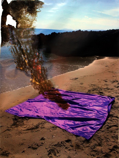 Melis Cantürk, tahribat II, fotoğraf kağıdı üzerine baskı ve barut ile patlatma, 75 x 100 cm, 2015