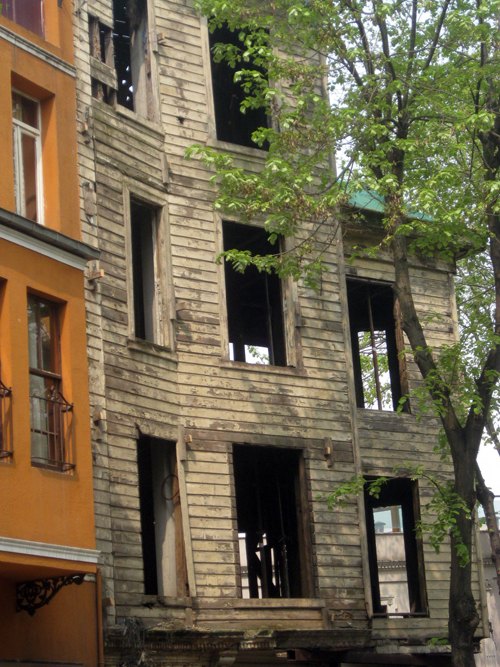 Nail Kitabevi restorasyon projesi
